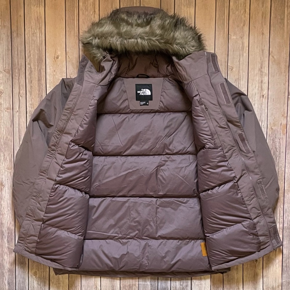 The North Face Men’s Arctic Parka In Graphite Purple - Picture 6 of 10